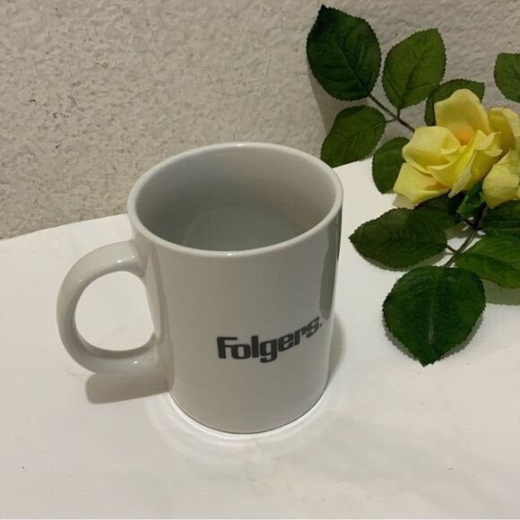 VTG Folgers "I'm The Boss..We're Switching To Folgers" 12 oz White Coffee Mug - Picture 4 of 7